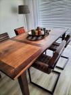 Stevige Grote Eettafel en 4 Eetkamerstoelen 